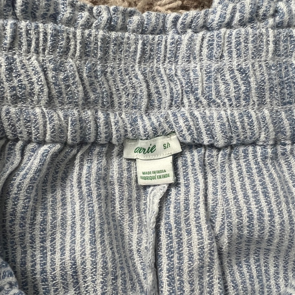 Relaxed Drawstring Pants - Picture 3 of 3